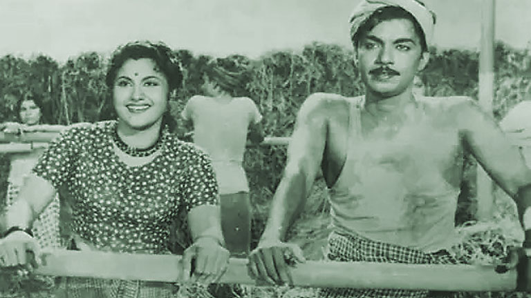 മിസ് കുമാരി , പി.ജെ.ആന്‍റണി 